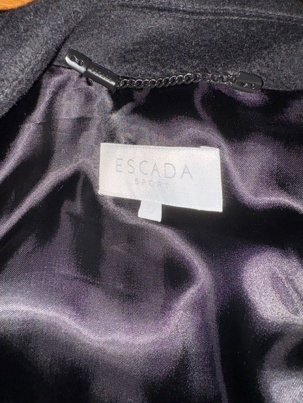 Escada Cappotti: Eleganter Mantel ESCADA Sport Gr. 32 – Usato da Zürich venduto da triangular 7