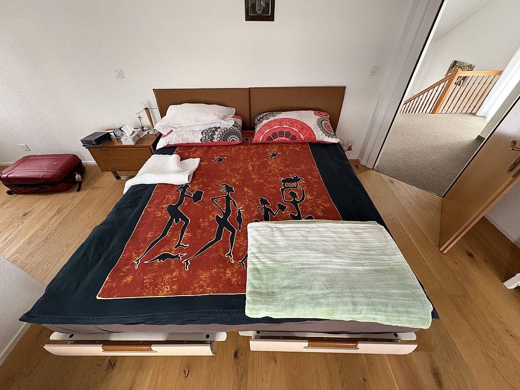 Lits: Doppelbett – D'occasion à Degersheim par Mastesam