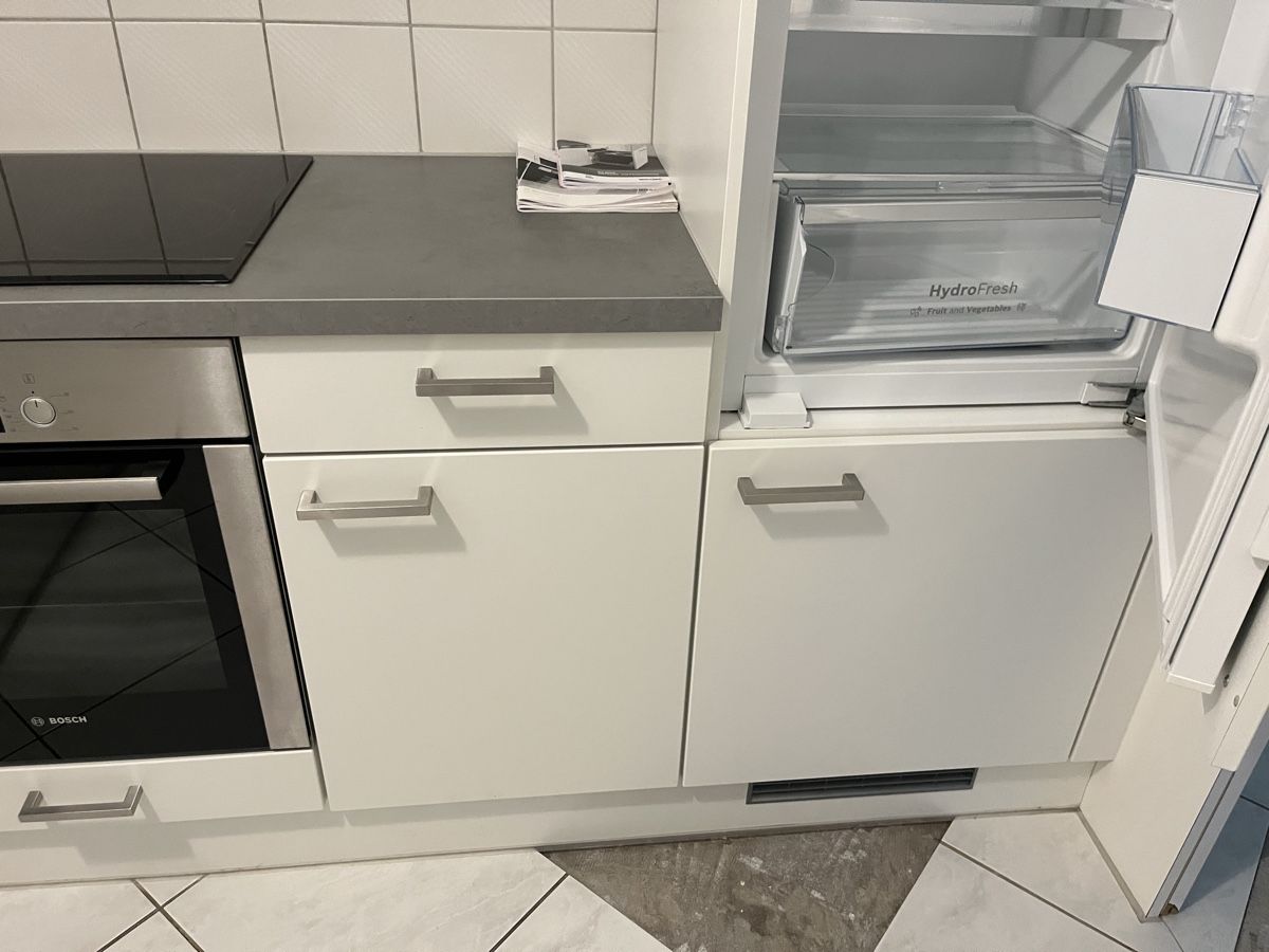 Cucine complete: Küche weiss, Piccante – Usato da Worb venduto da Lutricia0 2