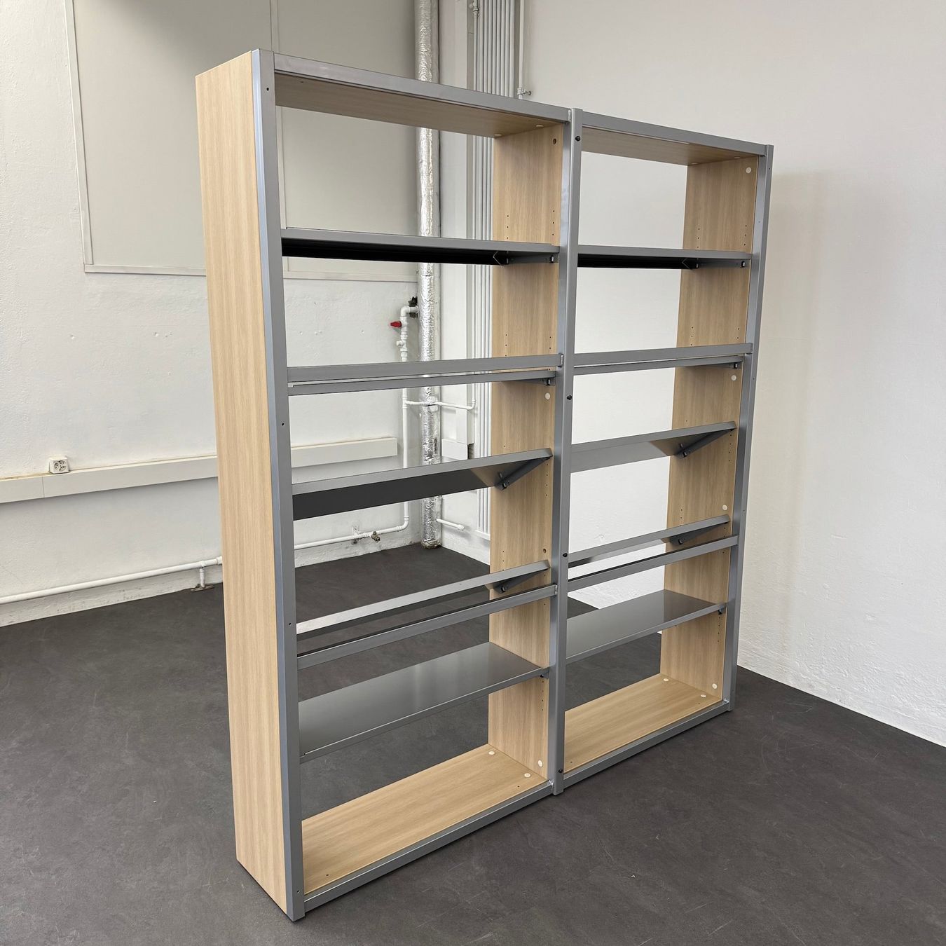 Scaffali: Gehri FlyBye Präsentations-Regal 1920 mm breit – Usato da Schönenwerd venduto da mcofficeshop 5