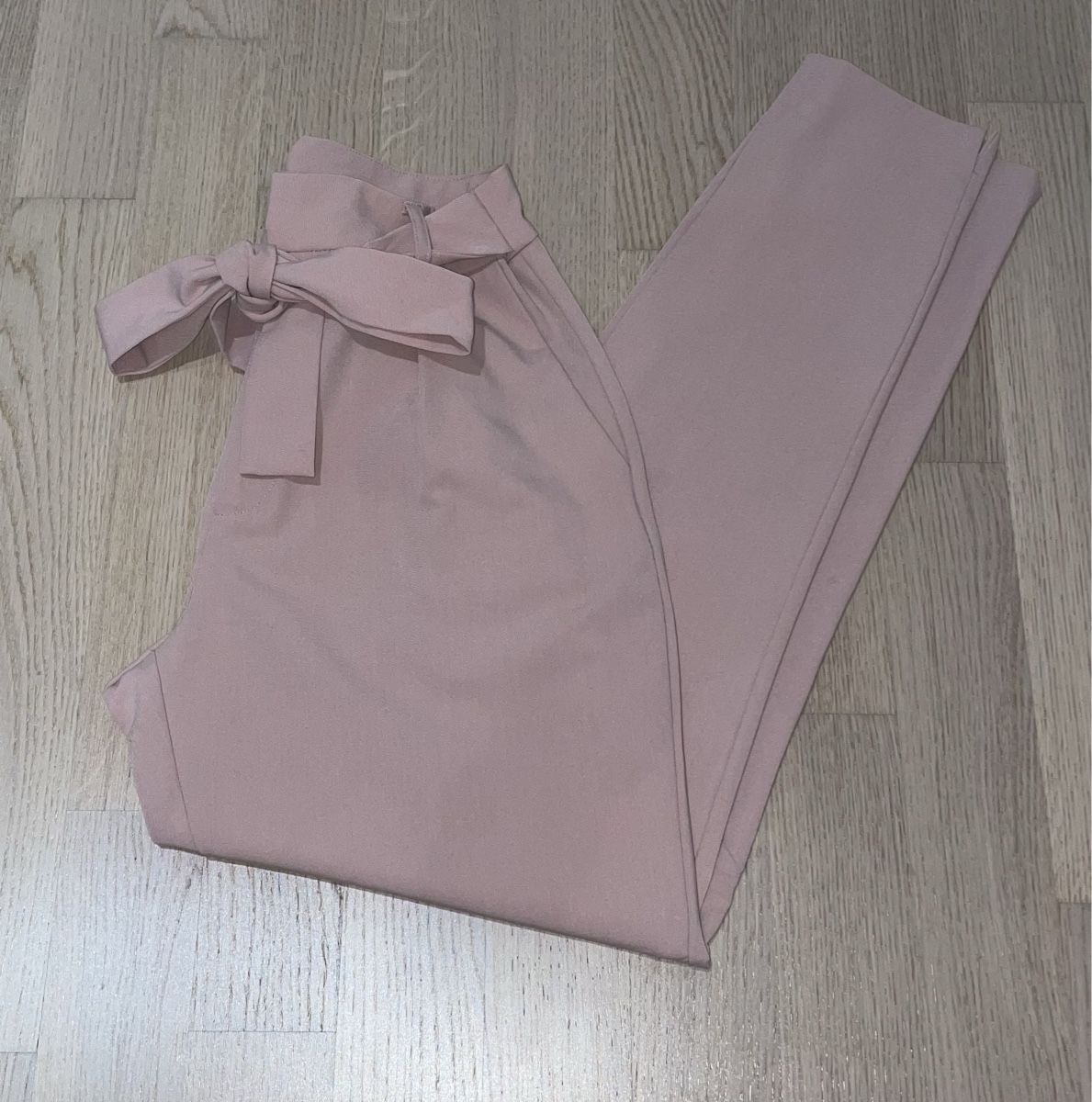 Tally Weijl Pantaloni: Pantalon classe - TallyWeijl – Nuovo (secondo la descrizione) da La Chaux-de-Fonds venduto da 19_po