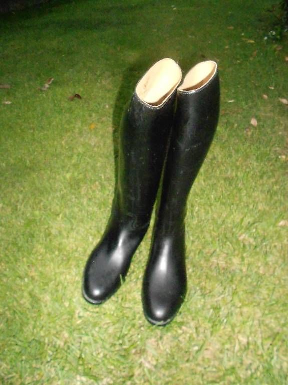 Scarpe per cavalli: Stivali per equitazione – Usato da Balerna venduto da cri_7ghl