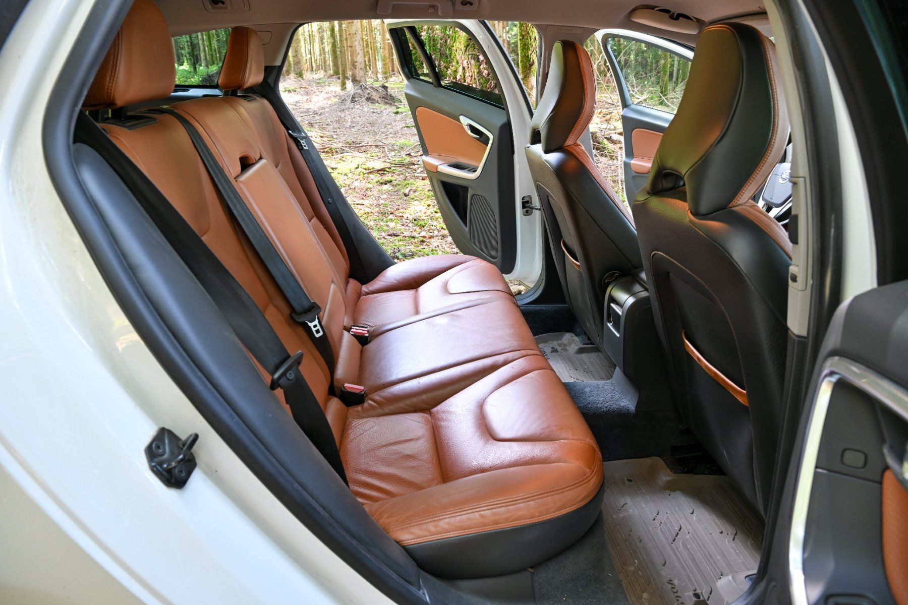 Volvo Autos: Volvo V60 D3 – D'occasion à Auswil par jon_hb9z 7