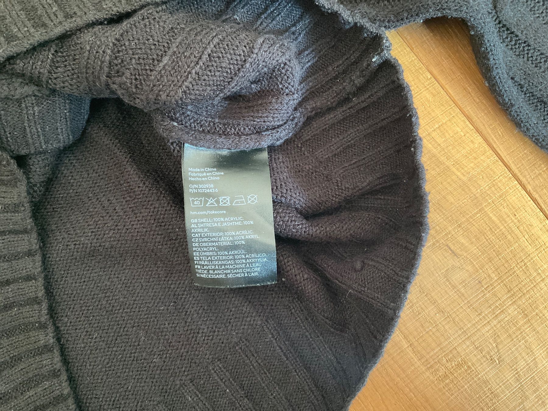 H&M Lotti & Set di vestiti: 2 Herbstpullover H&M Grösse XS – Usato da Winterthur venduto da aionila 3