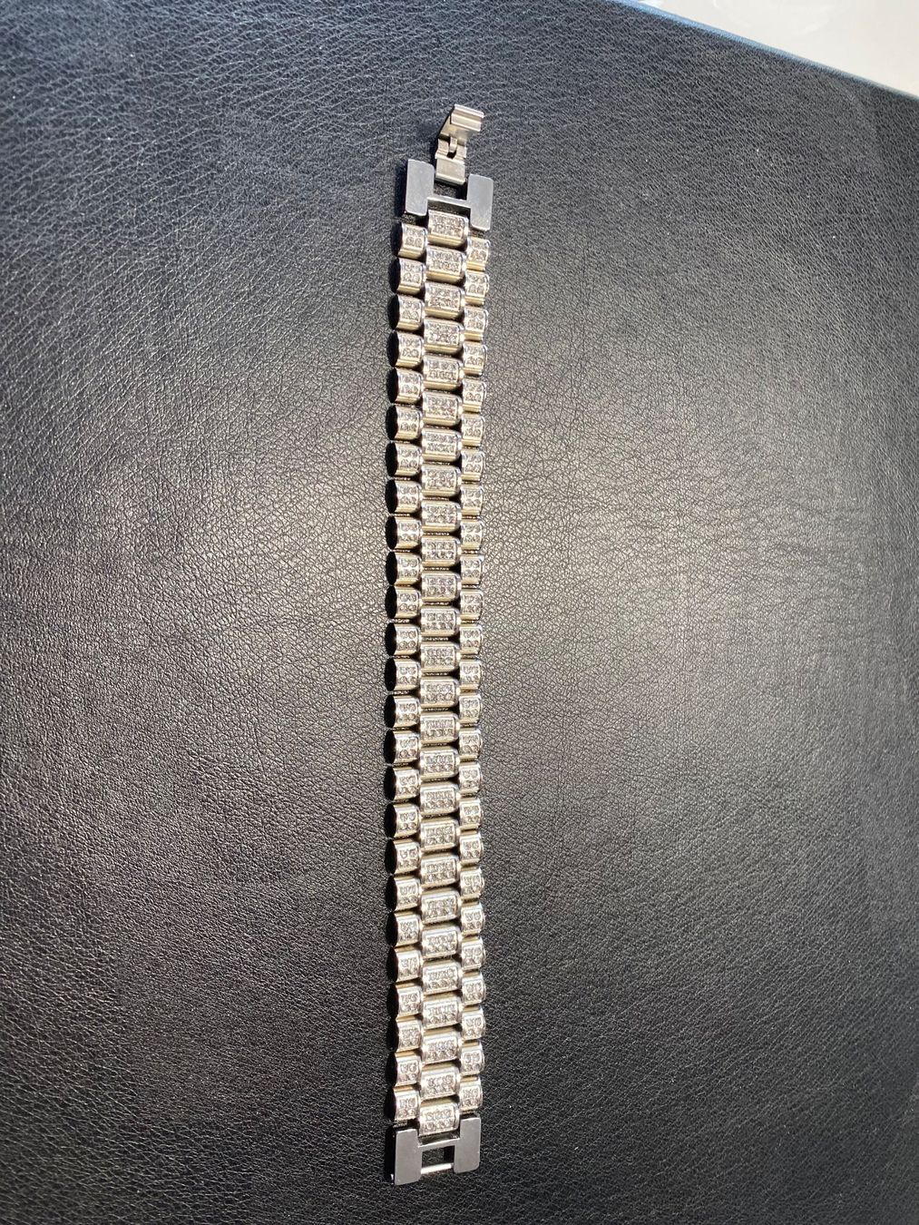 Armbänder & -reifen: Bracelet Présidentiel DayDate Acier – Neu (gemäss Beschreibung) aus Bottens von 2Lens 2