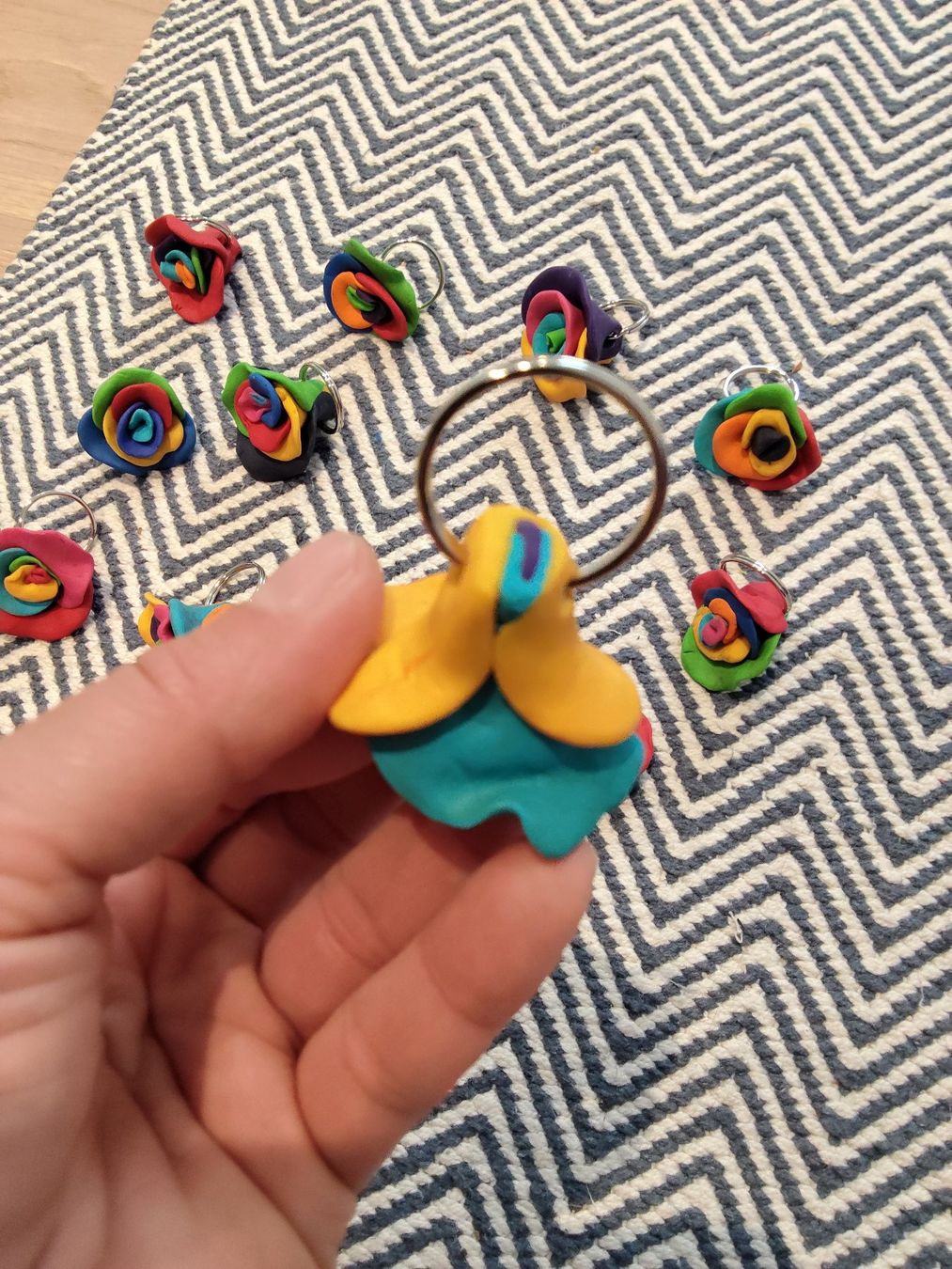 Portachiavi: Colorful handmade spring floral key rings. – Nuovo (secondo la descrizione) da Bellikon venduto da MellonCollieMitTwint 4