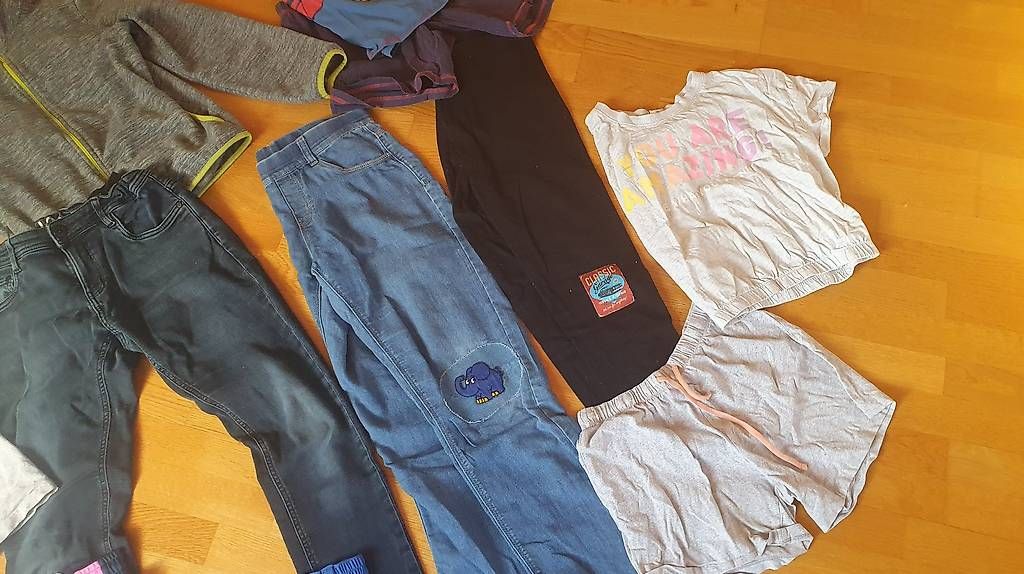 Lotti & Set di vestiti: Kleiderset Mädchen 164 – Usato da Niederwangen b. Bern venduto da thurncaro 2