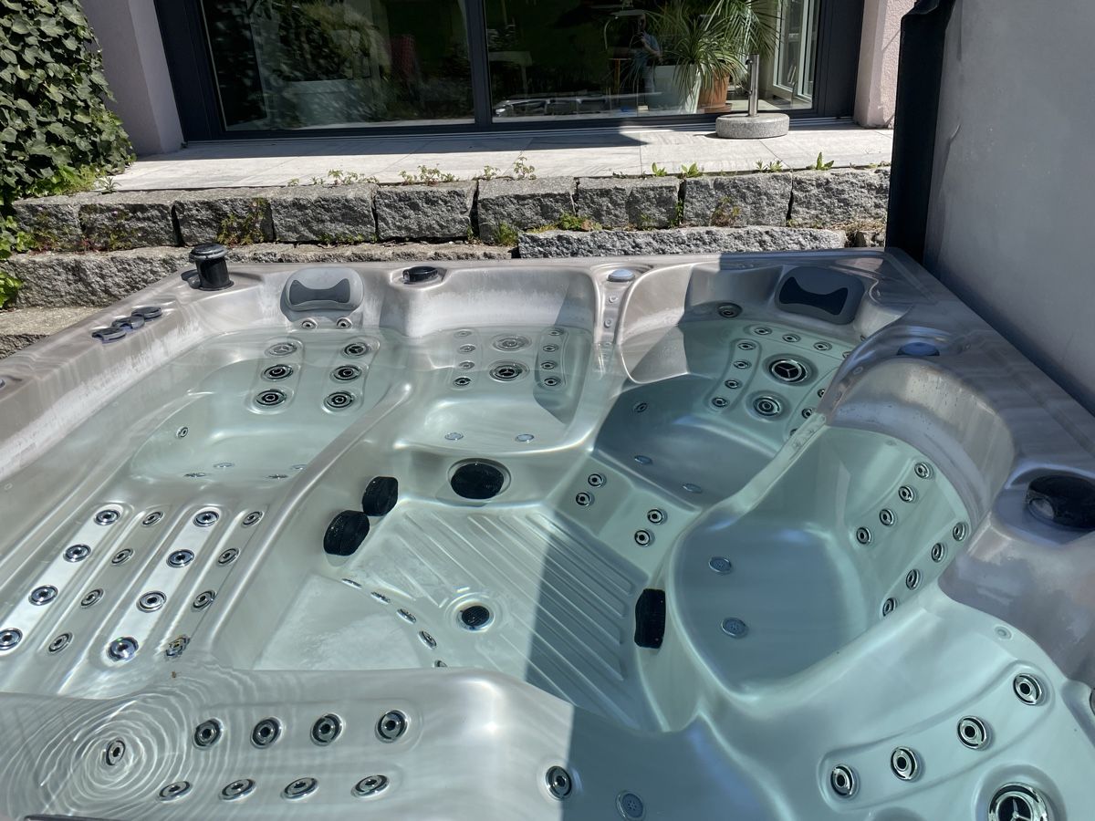 Whirlpool: Whirlpool – Gebraucht aus Heimberg von Marcel021 3