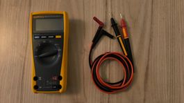 Fluke 175 True-RMS Digital-Multimeter inkl. Fluke Messspitze