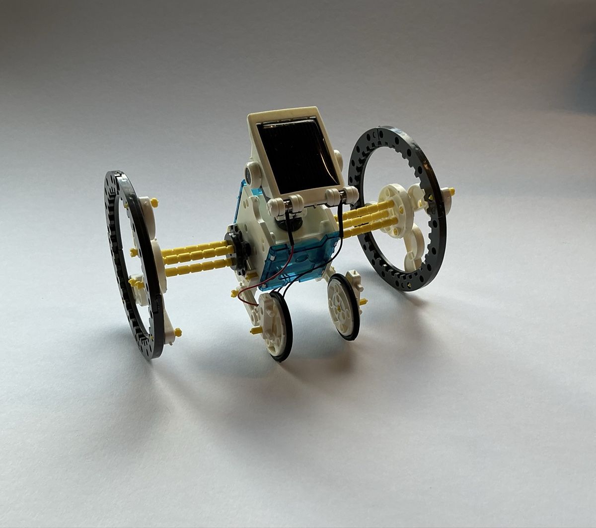 Kit di costruzioni: 14 in 1 Educational Solar Roll-E Roboter Bausatz mit Box – Usato da Beinwil am See venduto da Tobi-Wied 6