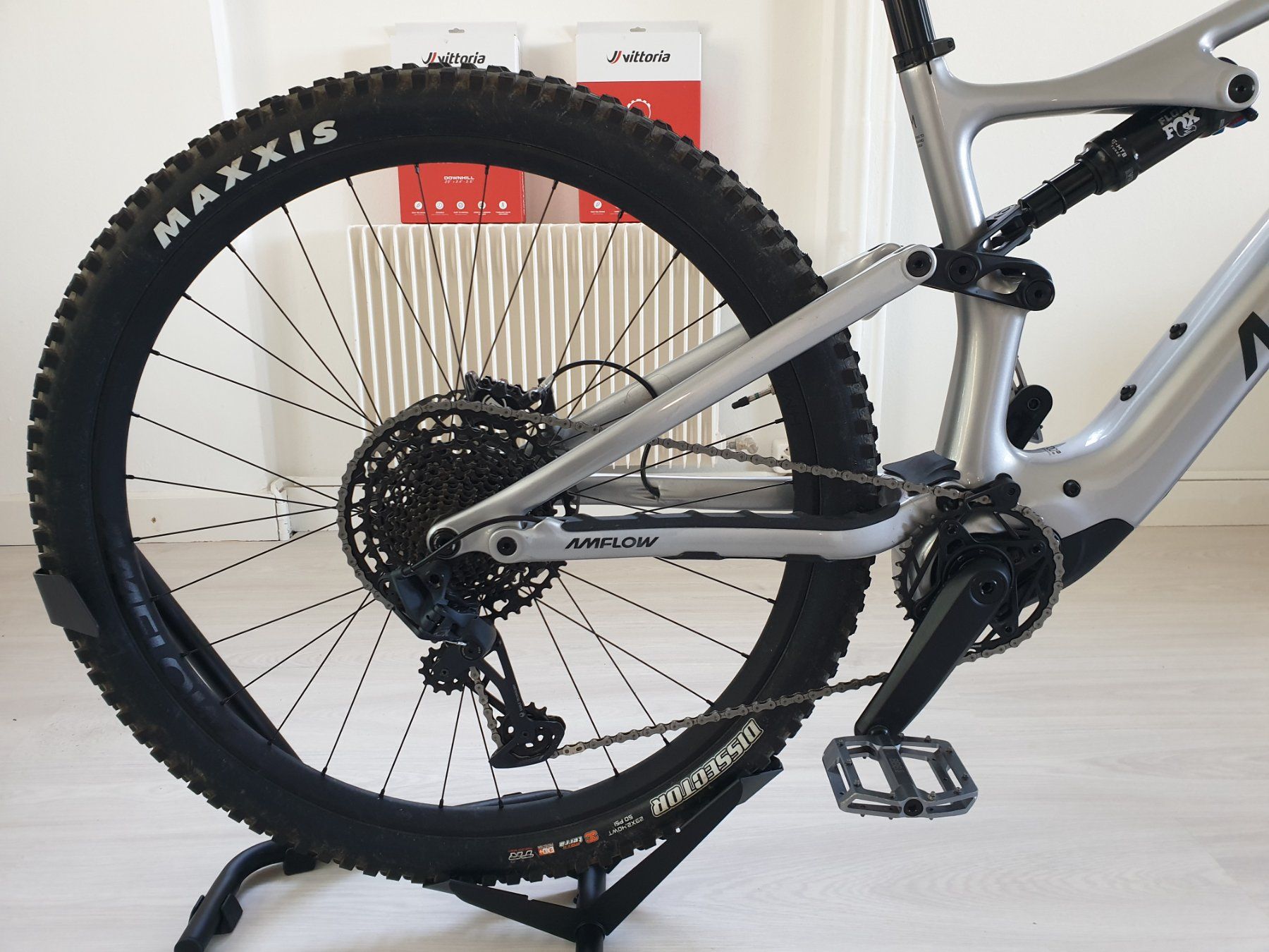 Amflow Biciclette: Amflow PL Carbon 800Wh – Usato da Lonay venduto da Malu-Bike 2