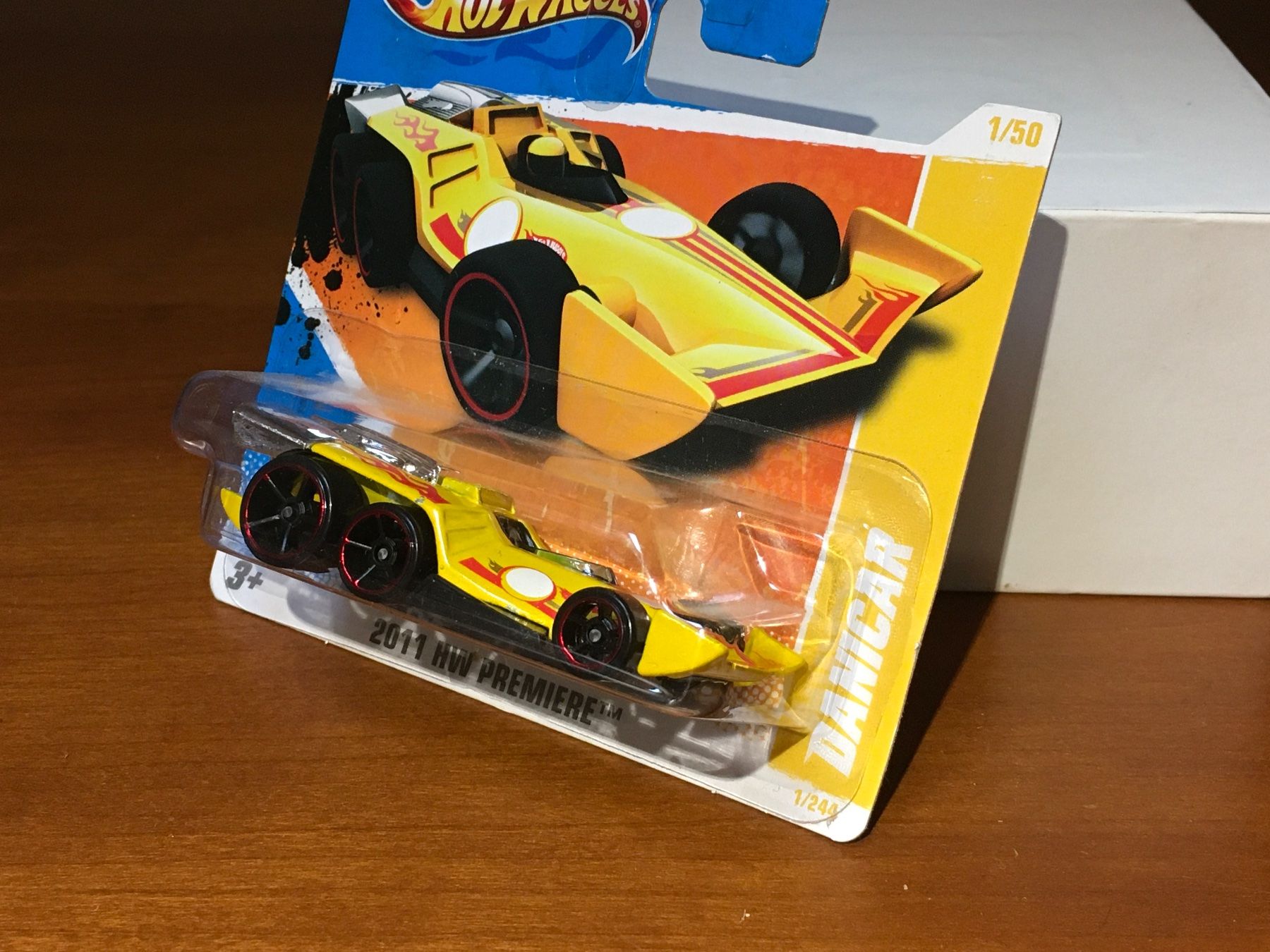 Hot Wheels Modellini d'auto: Danicar 1/64 Hot Wheels 2011 HW Premiere – Nuovo (secondo la descrizione) da Wohlen AG venduto da PrivatSammlung 1