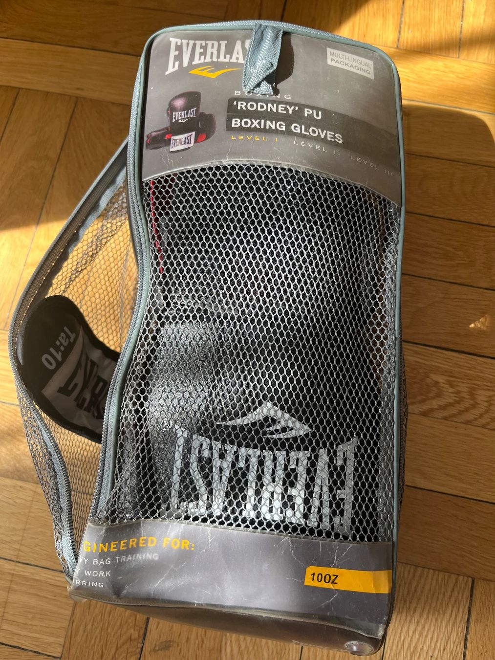Handschuhe & Handstulpen: Boxing gloves – Gebraucht aus Chêne-Bougeries von Seetooyoo 8
