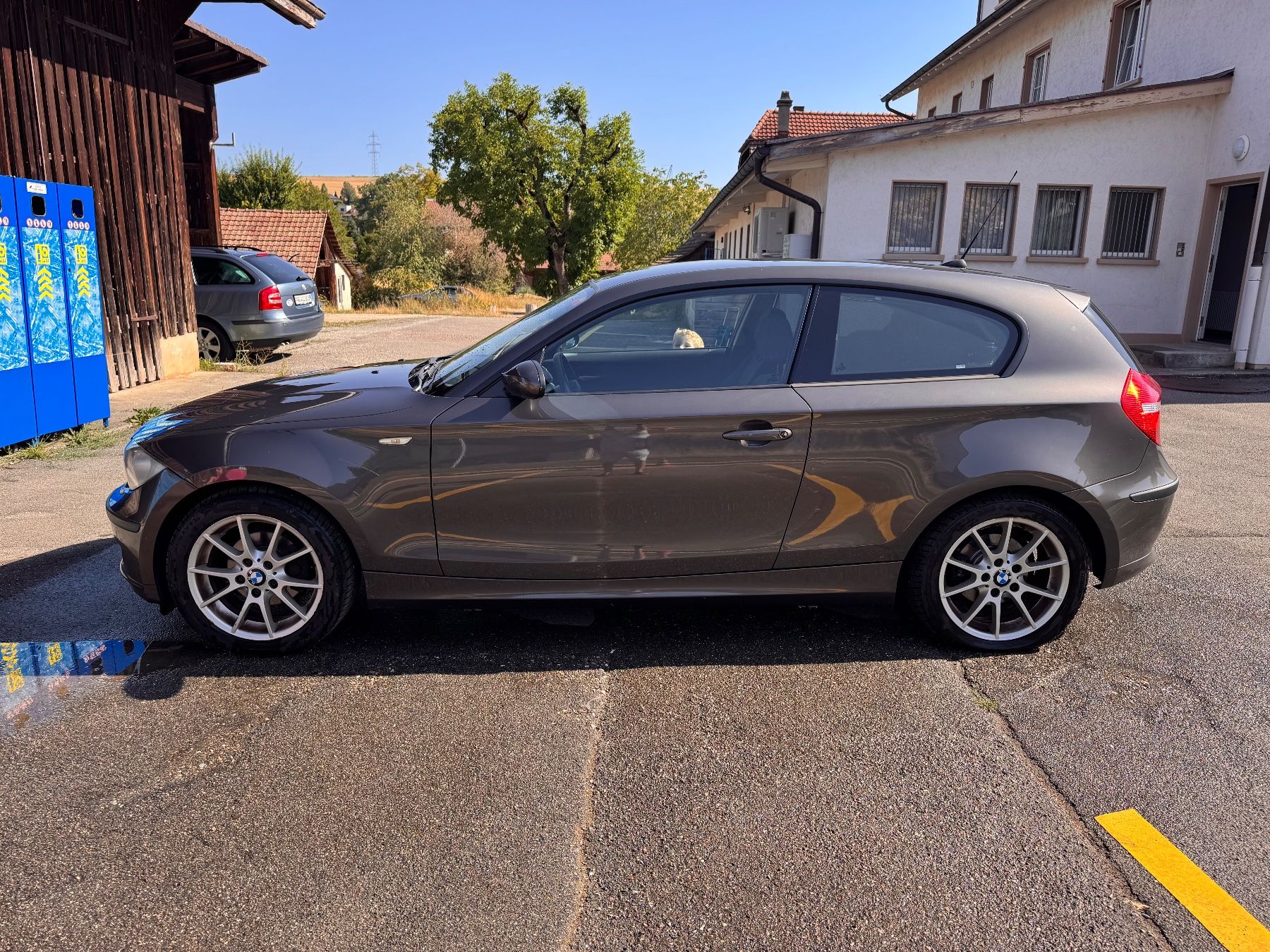 BMW Autos: BMW 116i Bj. 2008 – Gebraucht aus Wegenstetten von seb_fft8