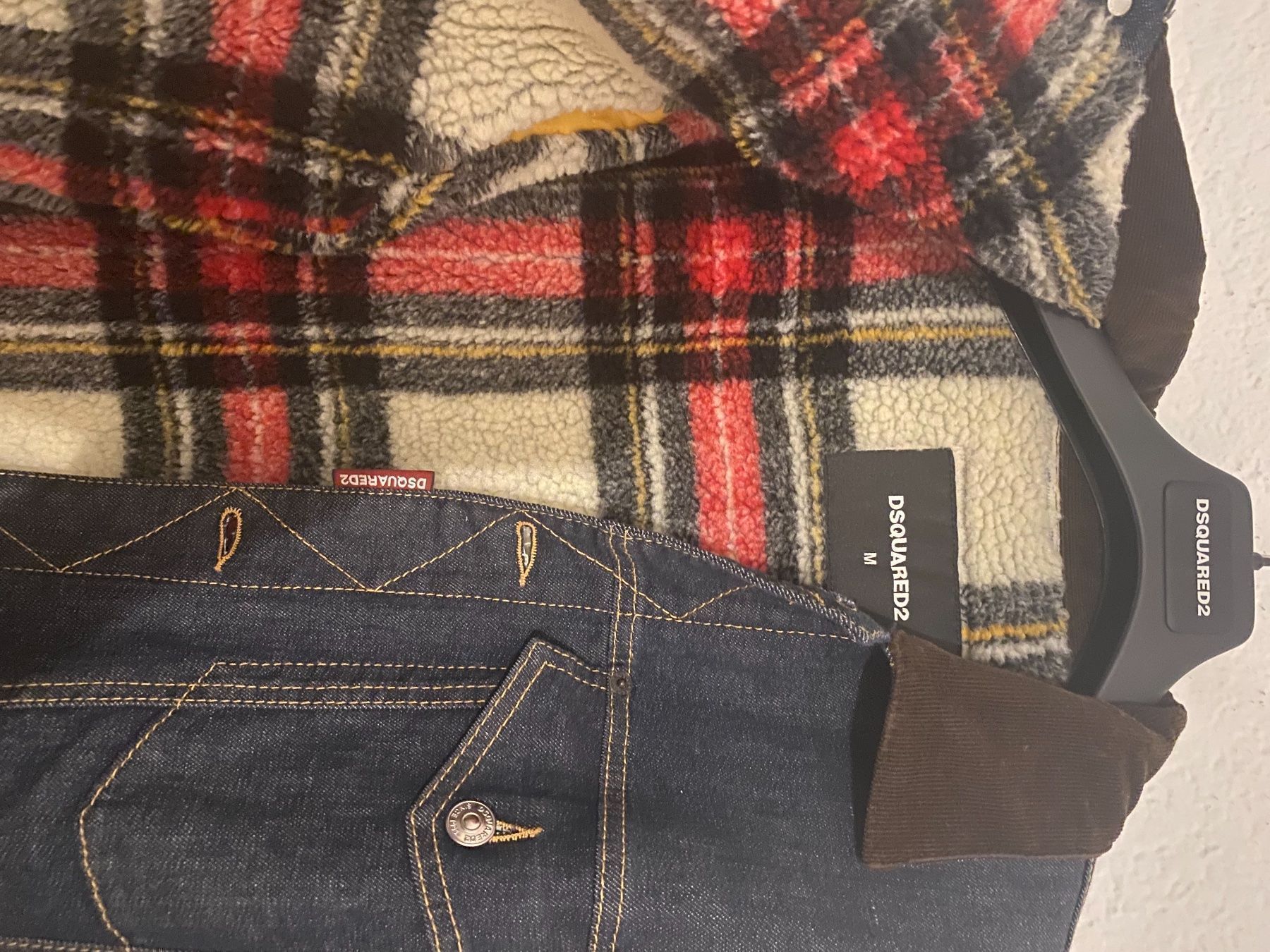 Dsquared2 Giacche: Dsquared Jeans Jacke wie neu – Usato da Chur venduto da fashion2kxx 2