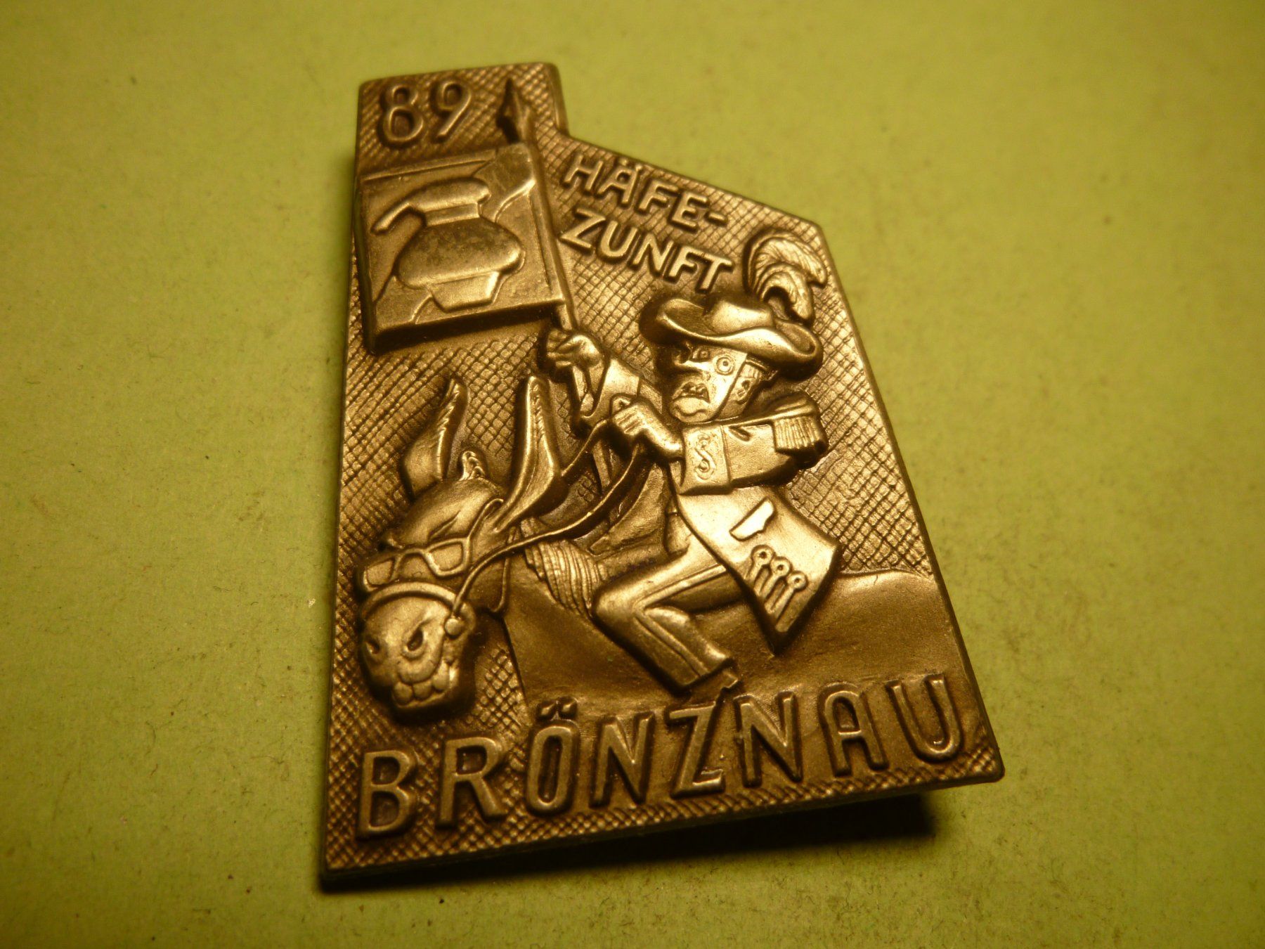 Placchette & Badge: BRÖNZNAU 1989 SILBER – Usato da Ried (Muotathal) venduto da Mandarin02