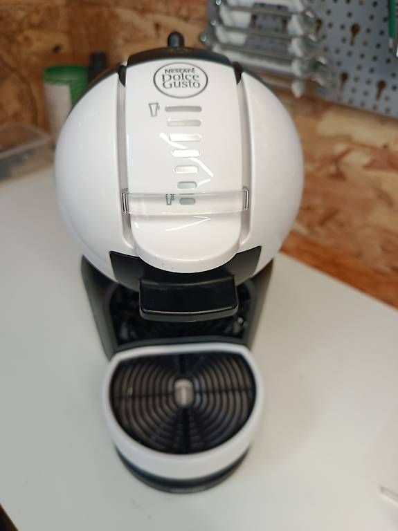 Machines à café & Machines à expresso: Machine à café Nescafé Dolce Gusto Minime – D'occasion à Corbières par Iggdrasil 1