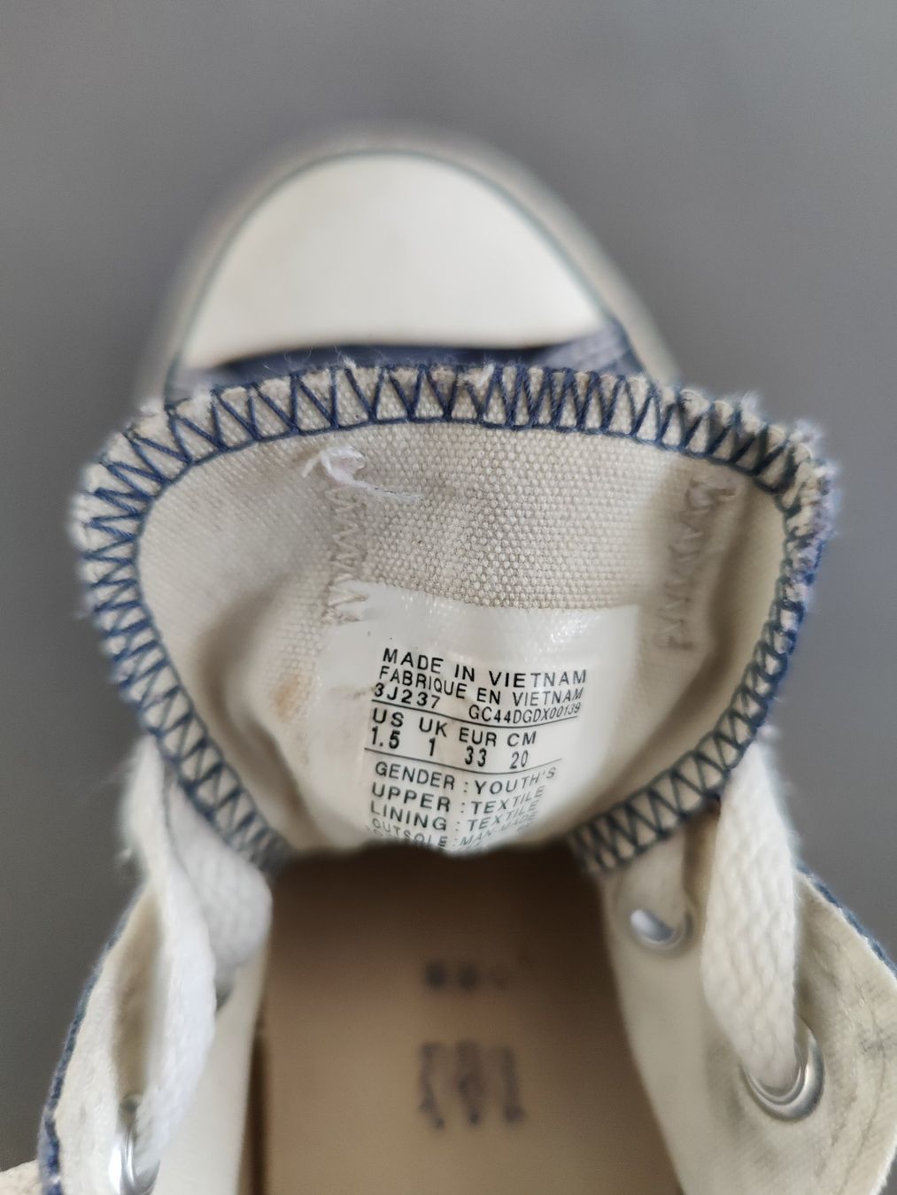 Converse Herrenschuhe: Converse All Star Low-Top Sneaker Gr. 33, Navy Blau – Gebraucht aus Oberglatt ZH von COiNCiDENT 2