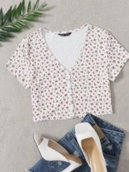 Neu schickes T-Shirt, Grösse S