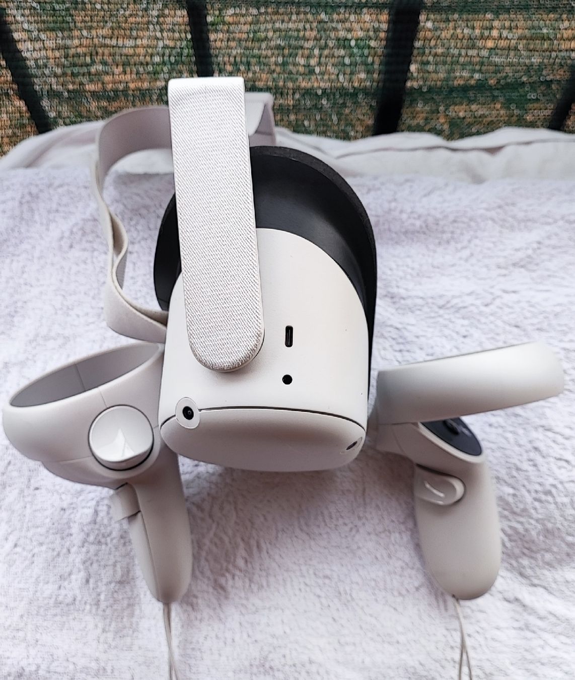 Meta Casque VR: Meta Quest 2  256Gb – D'occasion à Zollikofen par zar_j67f 7