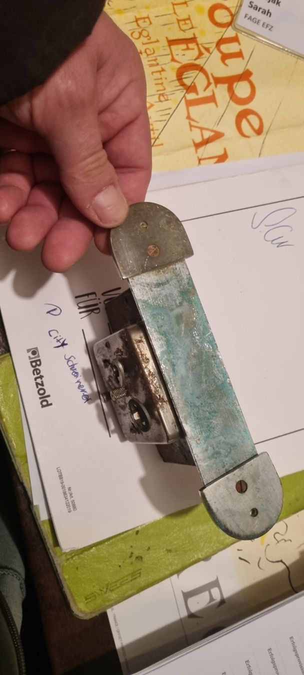 Wecker: Art déco Tischuhr Wecker Uhr Chrom – Defekt aus Basel von Jcva 7