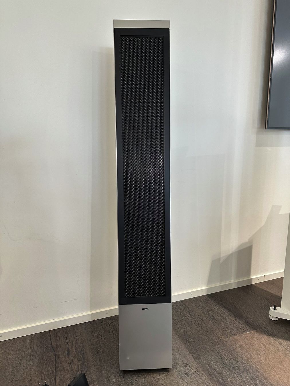 Loewe Casse acustiche: LOEWE Reference Sound Standlautsprecher Paar – Usato da Appenzell venduto da 1xRichtig 3