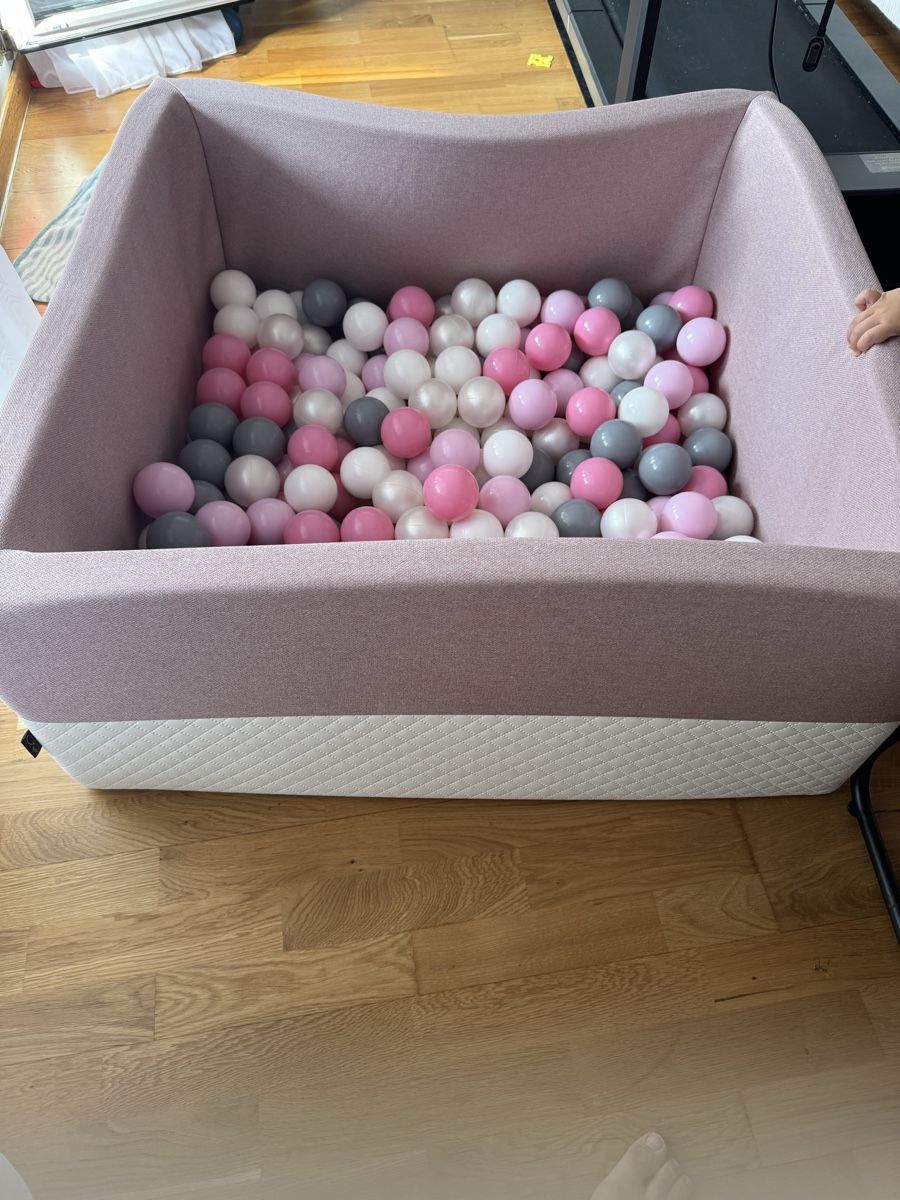 Spielzeuge: Bällebad – Gebraucht aus niederhasli von gwe_8l5q