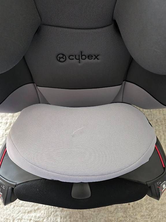 Cybex Seggiolini per auto: Cybex Pallas Isofix Kindersitz – Usato da Basel venduto da garisg 1