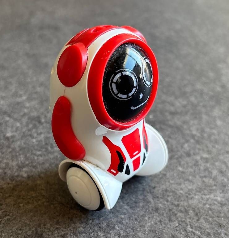 Jouets: Silverlit Roboter Pokibot / rot – D'occasion à Jegenstorf par Schwed03 2