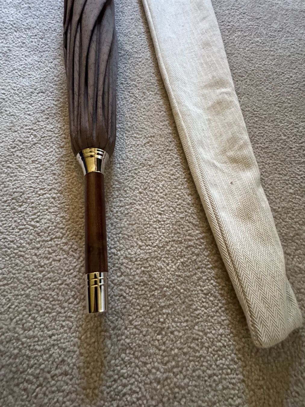 Armbänder & -reifen: HERMÈS Handmade Umbrella  New – Gebraucht aus Grund b. Gstaad von ReLuxe 2