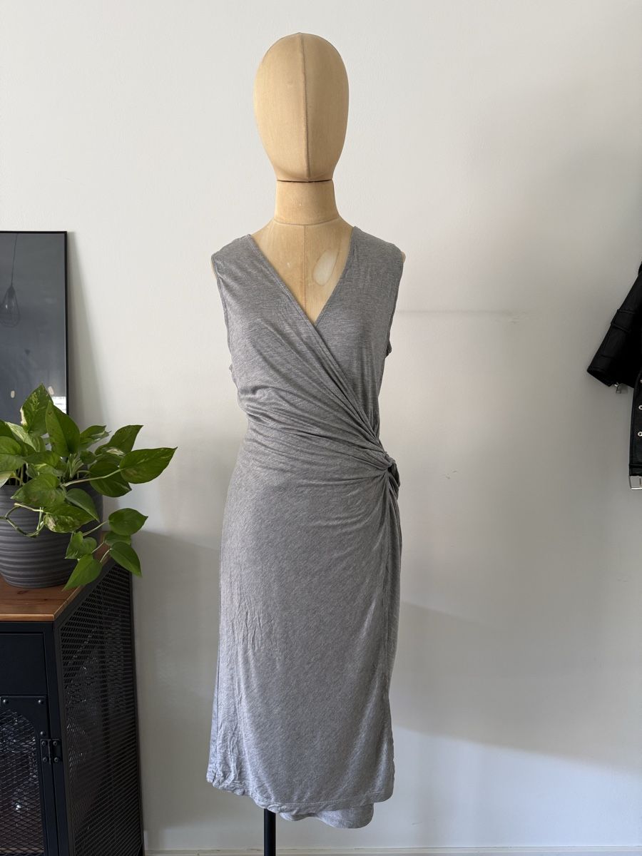 H&M Robes: H&M Midikleid Damen M Grau Drapiert Elegant Viskose – D'occasion à Lugano par rebecca.wardrobe 2