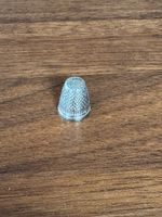 Monopoly Figur Fingerhut