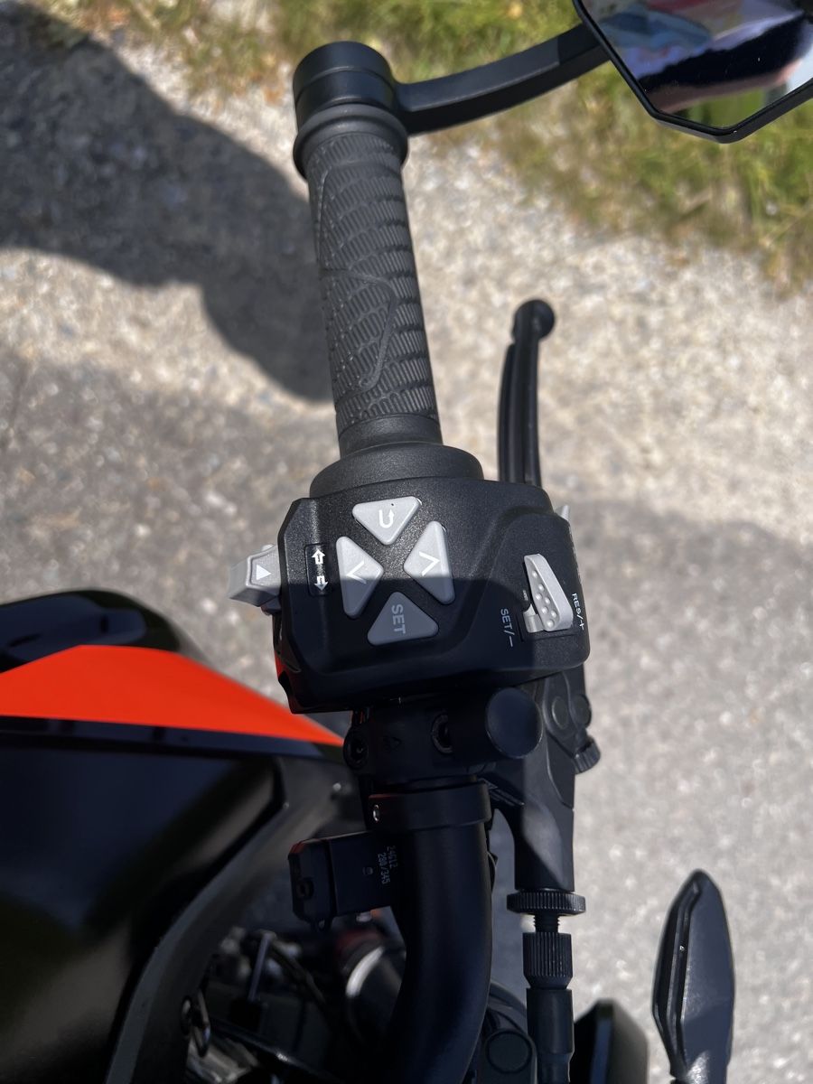 KTM Strada: KTM 890 Duke 2024 – Usato da Frauenfeld venduto da Krosik 4