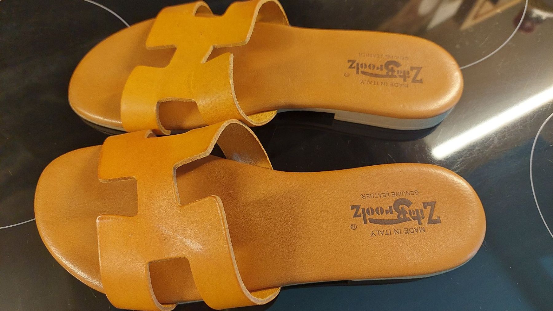Chaussures femmes: Sandalen cuir/Leder 39 – Neuf (Voir description) à Adliswil par Boncoinsuisse