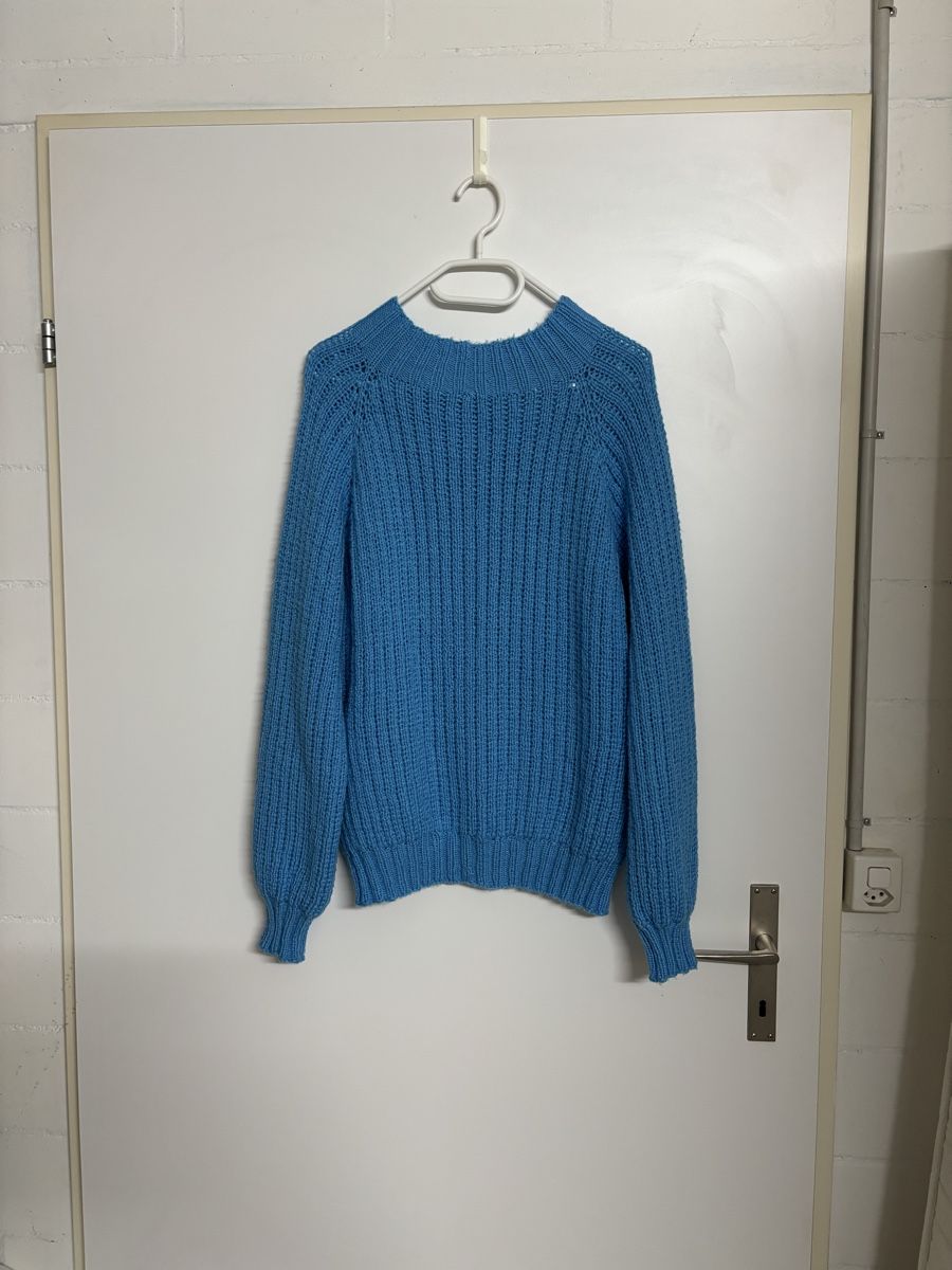 Maglioni & Felpe: Pullover blau Grösse M Strick gute Zustand – Usato da Langenthal venduto da mic_r7gc