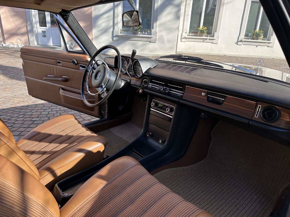 Automobili: Mercedes Benz 250 CE Automatic – Usato da Oey venduto da jos_fqf9 5