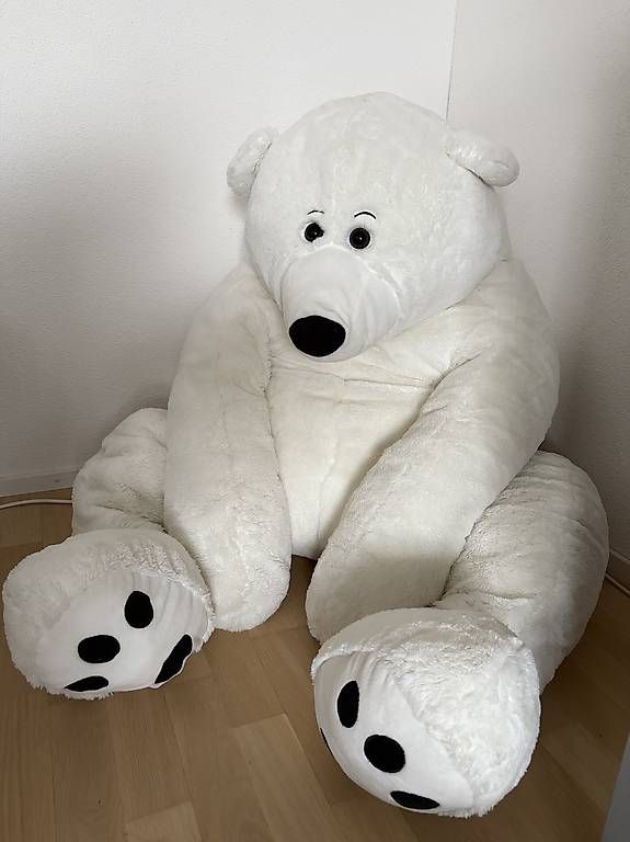 Jouets: Grosser Eisbär Kuscheltier – D'occasion à Attikon par anitahollenstein 1