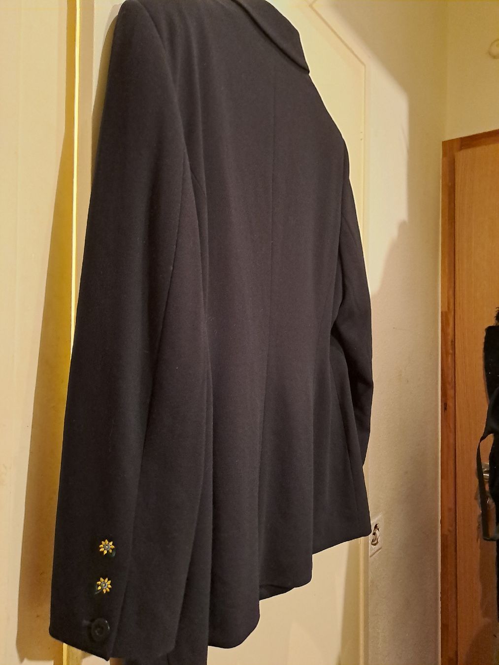 Escada Giacche: Veste Escada – Nuovo (secondo la descrizione) da Genève venduto da Cinely 2