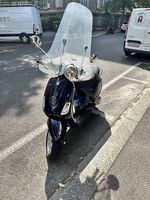 Vespa 125 Bleu