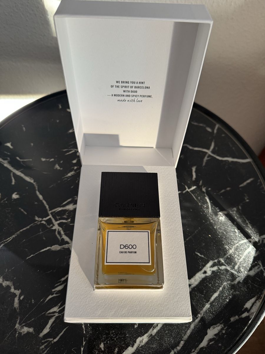 Profumi & Eau de Toilette: Carner D600 – Nuovo e nell'imballaggio originale da Brislach venduto da efdee87 1