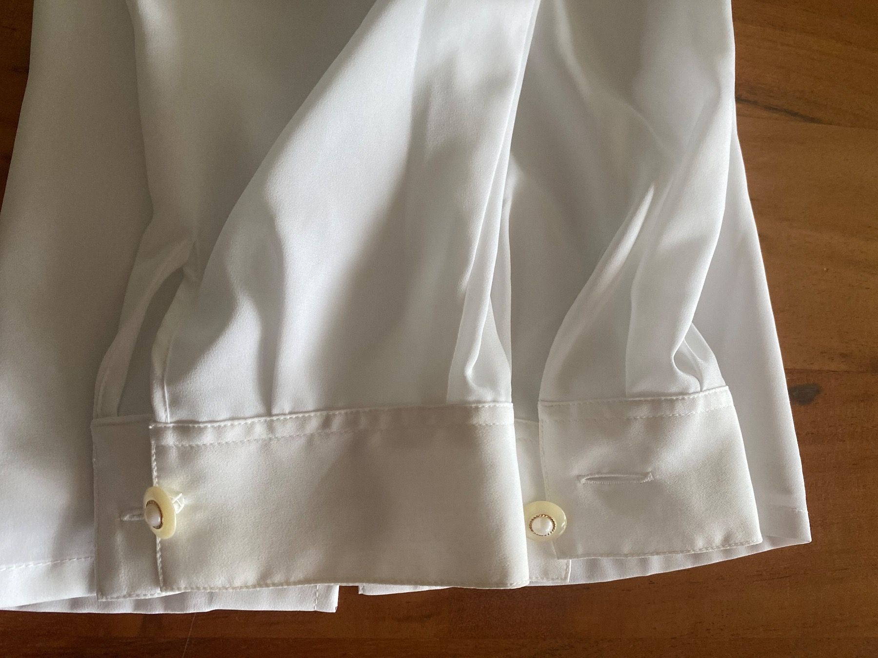Camicette: Elegante weisse Bluse Gr. 46 – Usato da Bülach venduto da Jackybabue 6