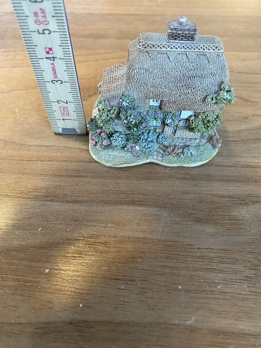 Tutte le decorazioni: Lilliput Lane Grannys Bonnet – Usato da zürich venduto da skychef 4