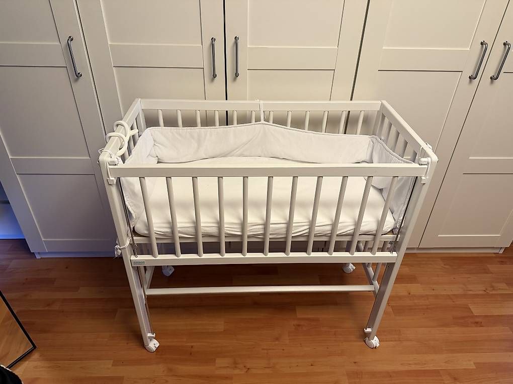 Lits: Kinderbeistellbett – D'occasion à Ehrendingen par 50sedi
