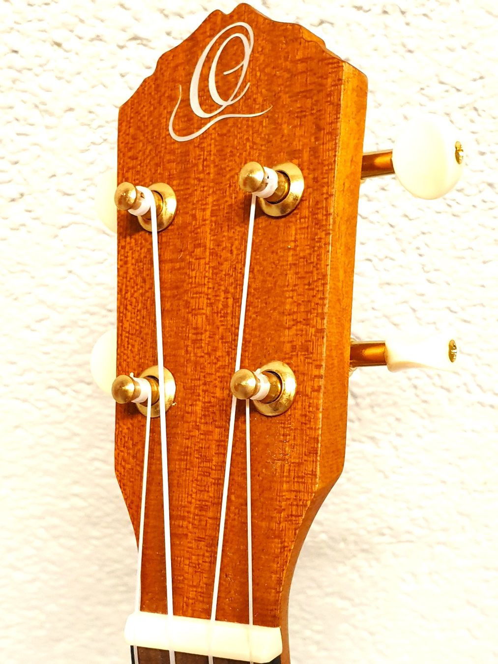 Musikinstrumente: Sopran-Ukulele  ORTEGA  RU 10 mit Etui – Neu und originalverpackt aus Wöschnau von Musikhaus-Luethy5012 5