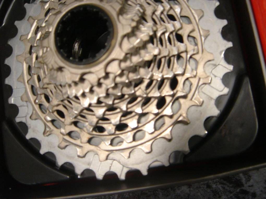 Sram Pezzi di ricambio: Sram Red AXS Kassette 10/33 12fach – Usato da Appenzell venduto da Pilo 1
