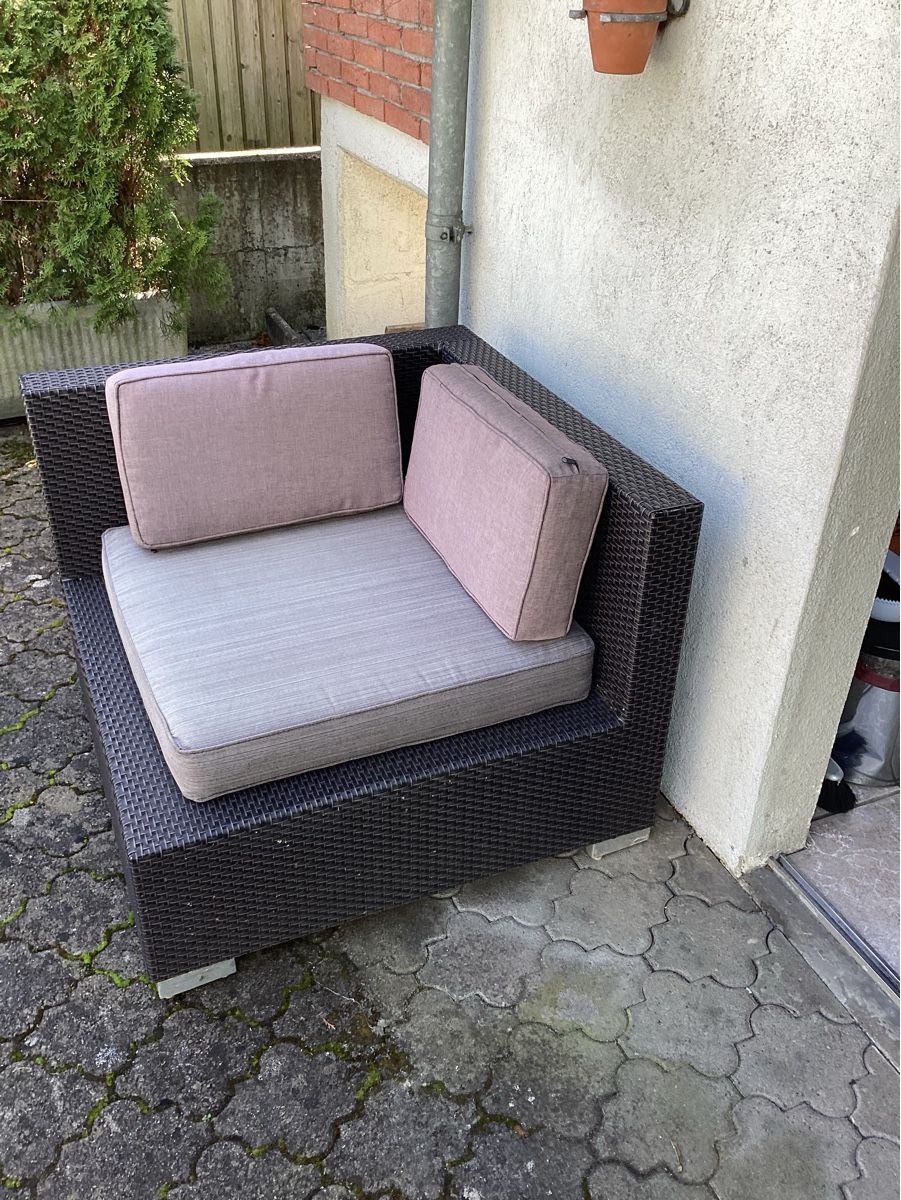 Poltrone: Gartenlounge Eckgarnitur – Usato da Kölliken venduto da Rwolfer 1