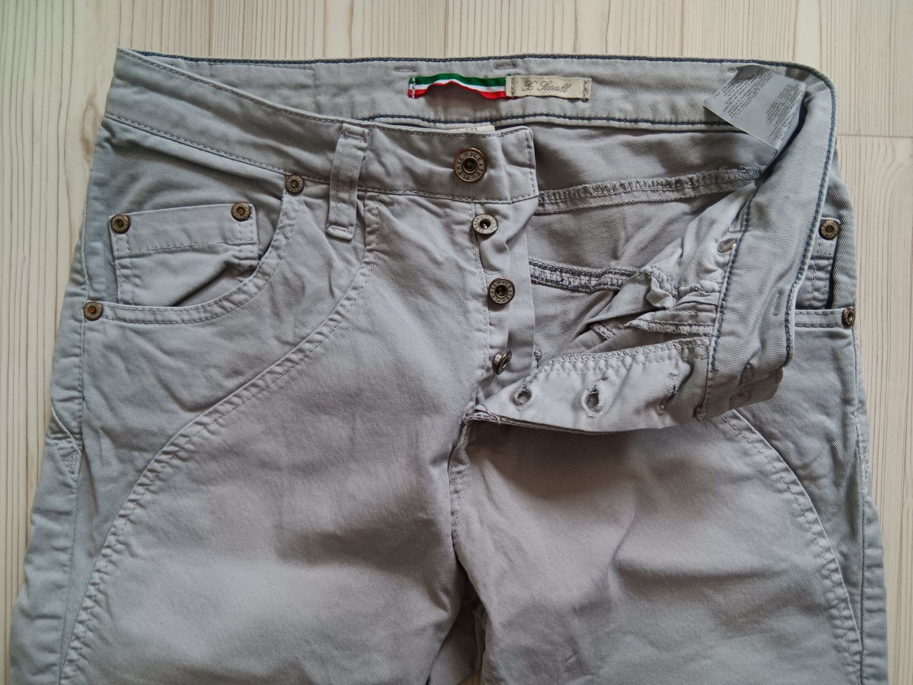 Please Jeans Jeans: PLEASE P20 Jeans taille / Grosse XS – Usato da Cossonay-ville venduto da Super-Price-Quality 4
