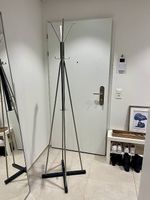 Grosse Garderobe - Kleiderständer