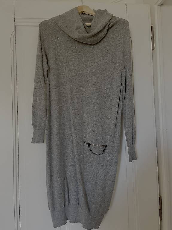 Robes: Robe pull LIU JO - taille L – Neuf avec emballage d'origine à Lausanne par gat_