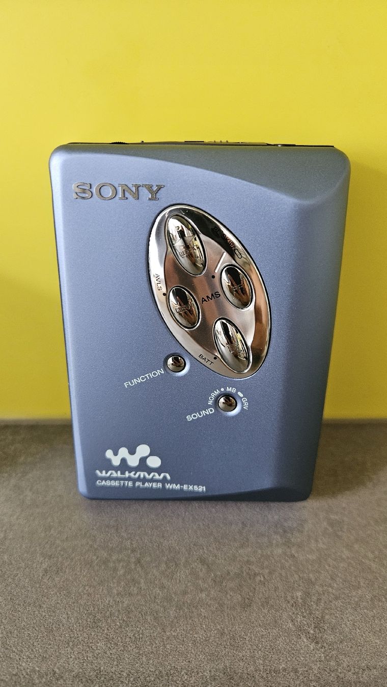 Sony Lecteur media portable: SONY Walkman WM-EX521 – D'occasion à St. Gallen par Patrizia0711 1